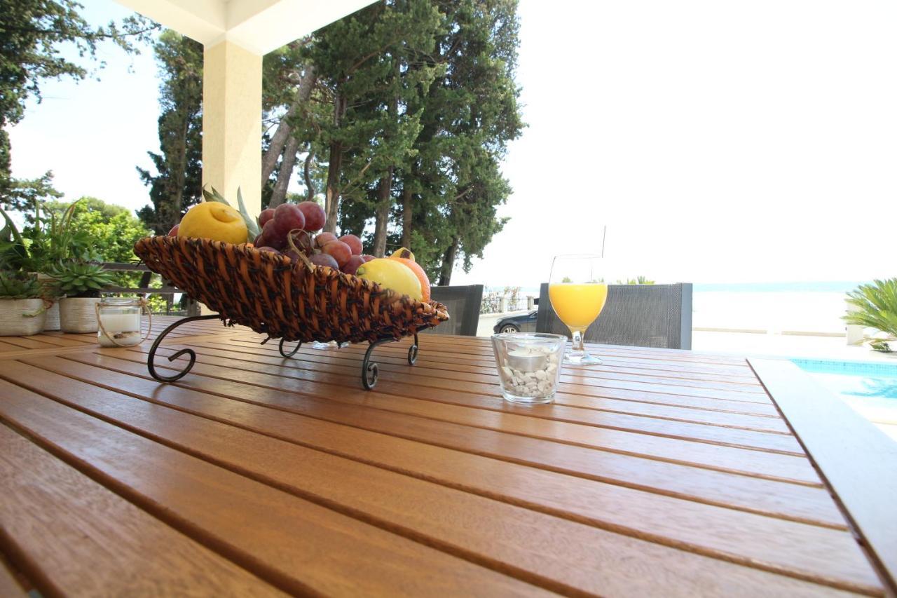 Villa Beachfront Sea Palace Kaštela Exterior foto