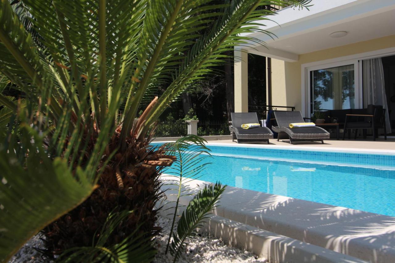 Villa Beachfront Sea Palace Kaštela Exterior foto